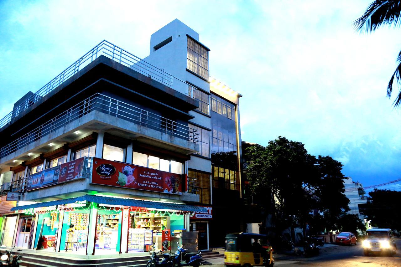 Hotel SGRT Residency Vellore Exterior foto